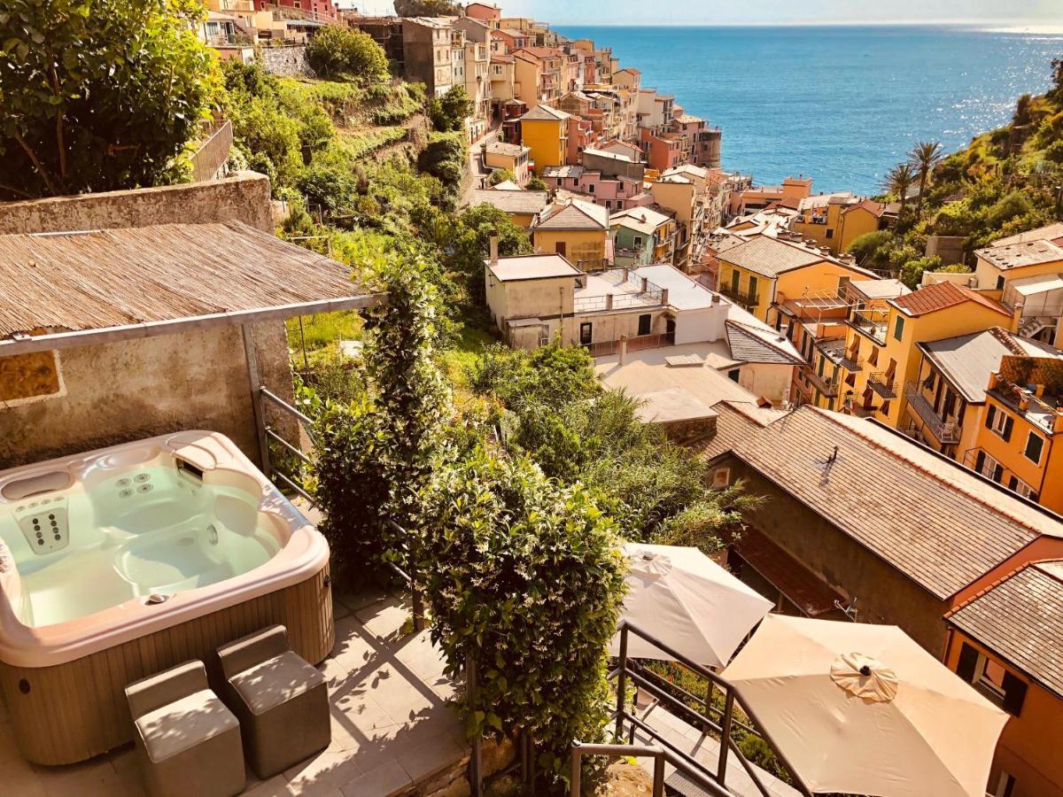 La Torretta Lodge مانارولا المظهر الخارجي الصورة